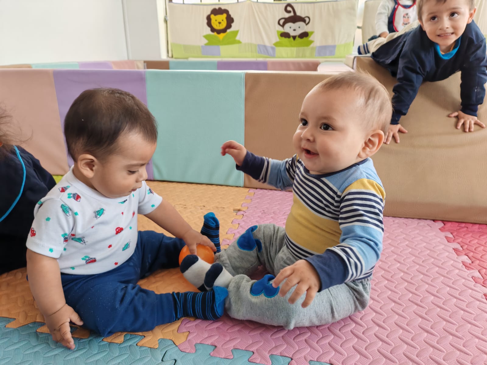 Gimnasio infantil - actividad motriz